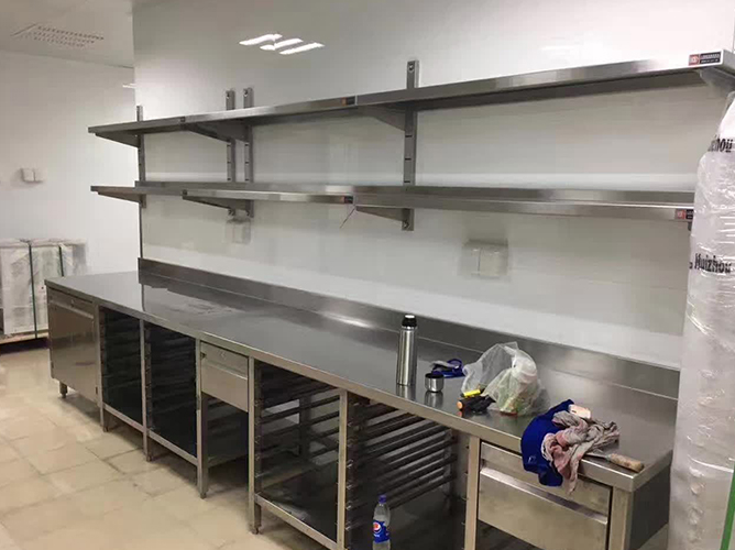酒店厨房设备分哪些？又该如何选择呢？